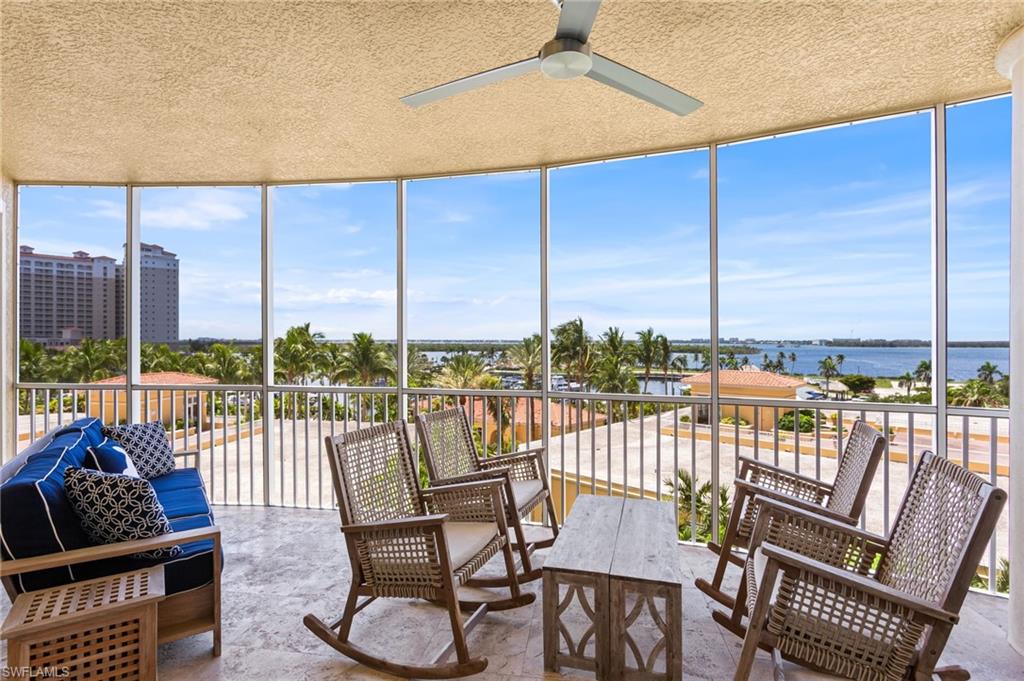 6061 Silver King BLVD 306