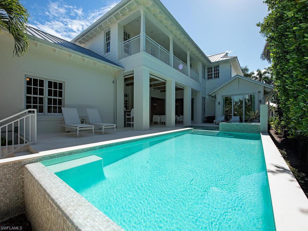 OLDE NAPLES - Residential