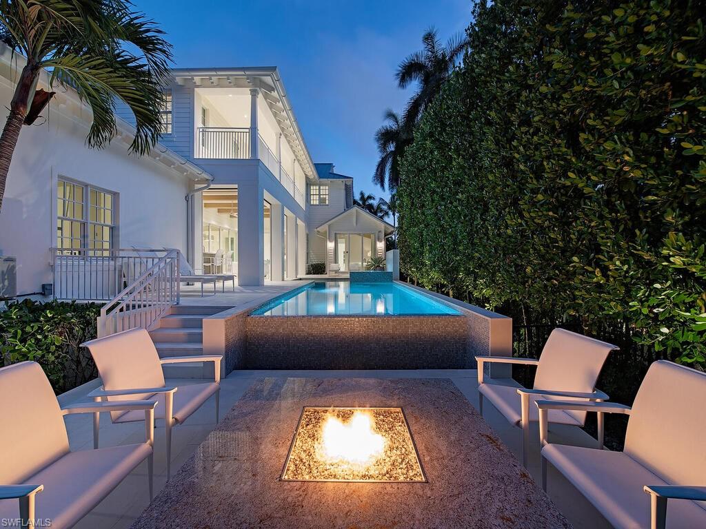 OLDE NAPLES - Residential