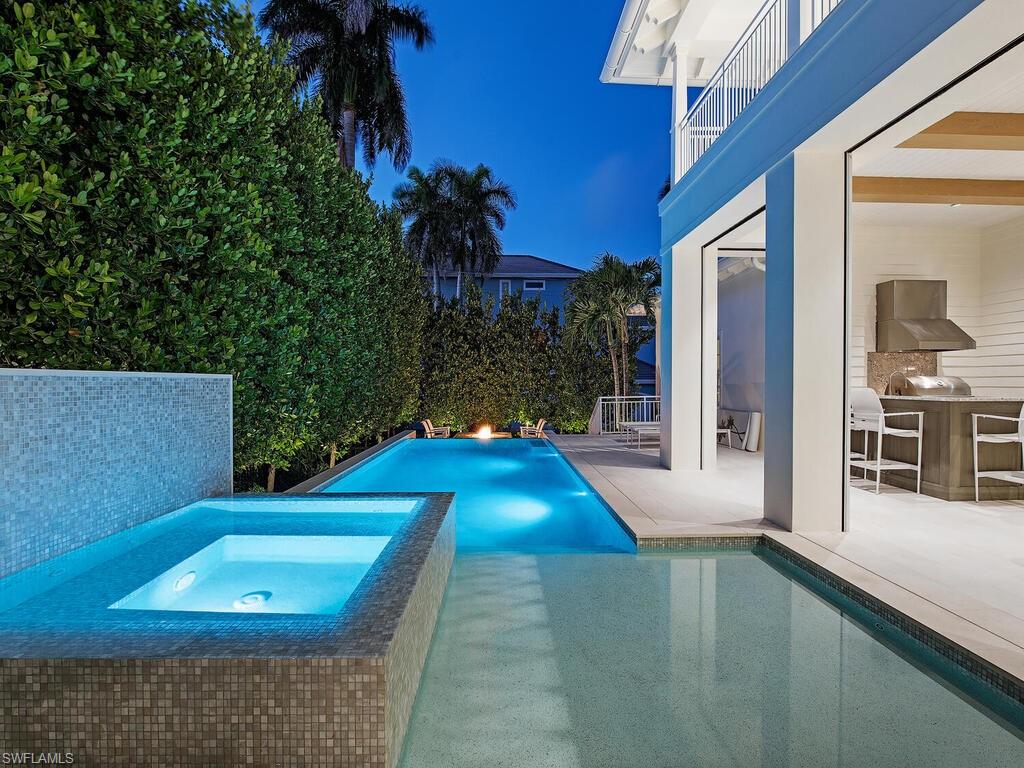 OLDE NAPLES - Residential