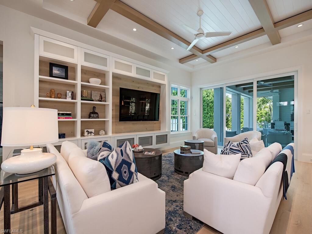 OLDE NAPLES - Residential