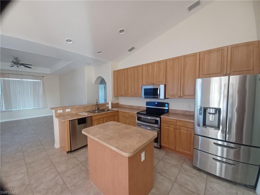 CAPE CORAL - Residential Lease