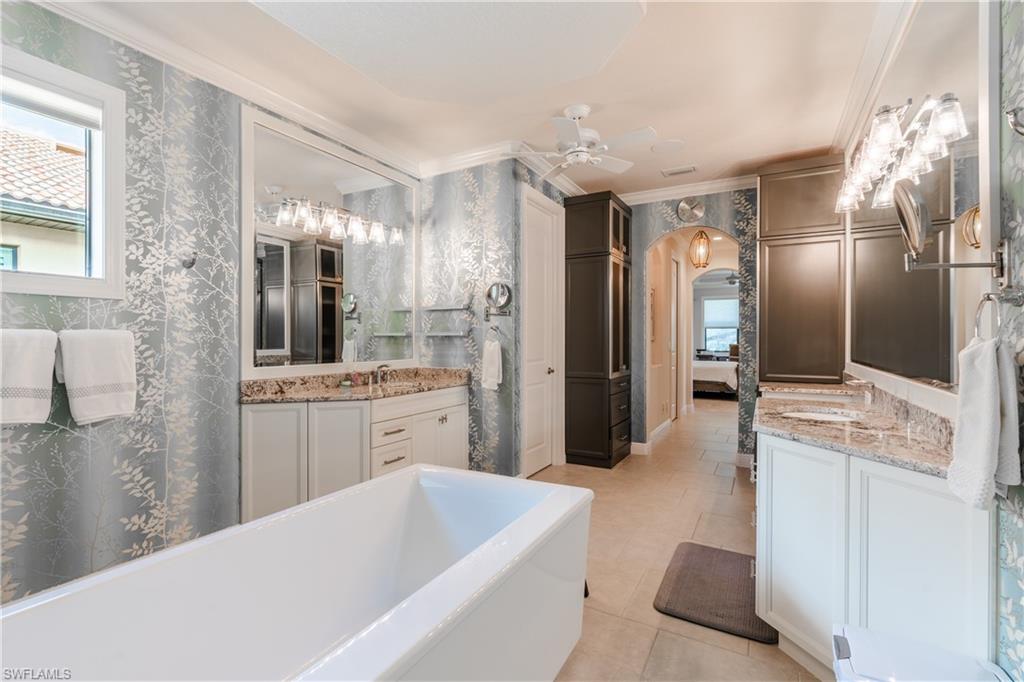 PALAZZO AT NAPLES - Residential