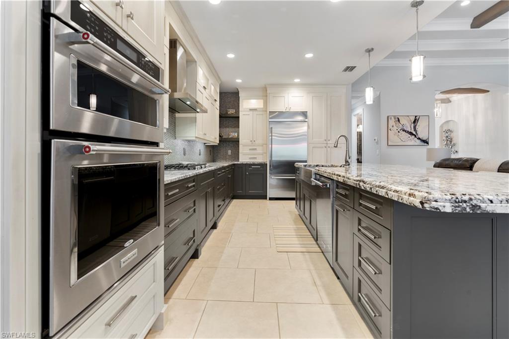 PALAZZO AT NAPLES - Residential