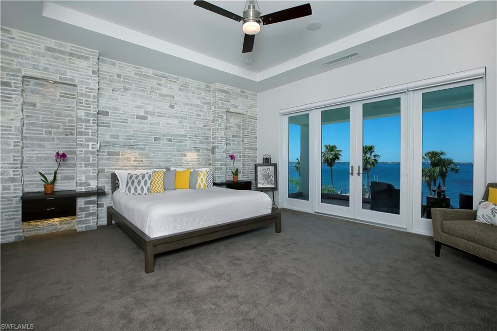 TWIN PALM ESTATES - Residential