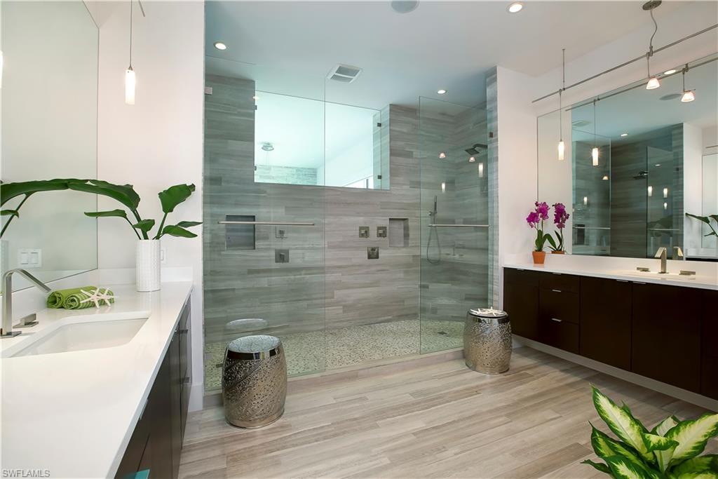 TWIN PALM ESTATES - Residential