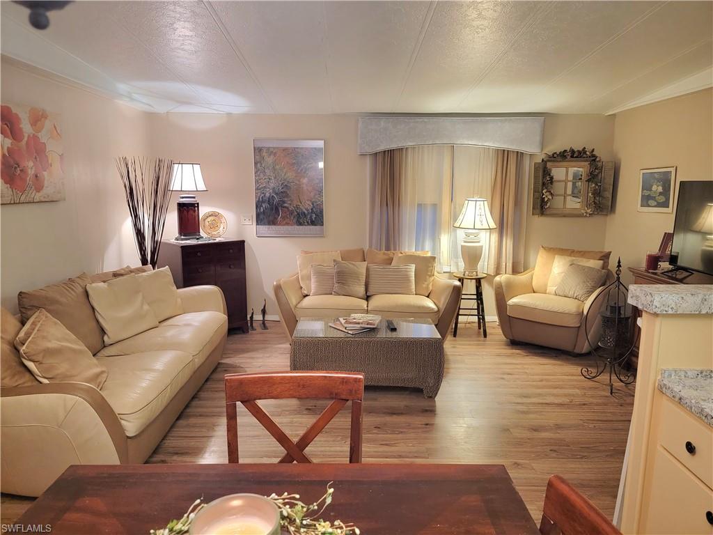 WEST WIND ESTATES - Residential