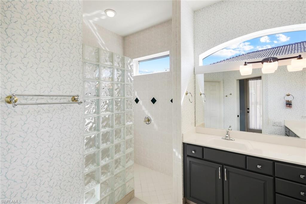 VANDERBILT COUNTRY CLUB - Residential