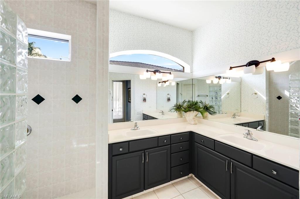 VANDERBILT COUNTRY CLUB - Residential