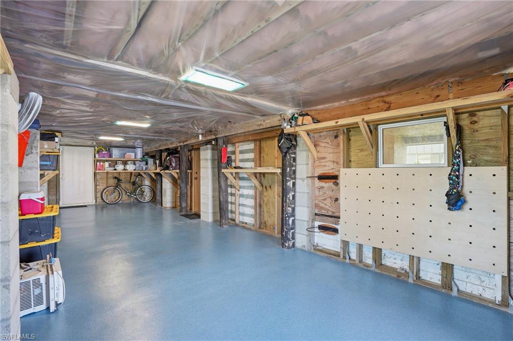 VENETIAN GARDENS - Residential