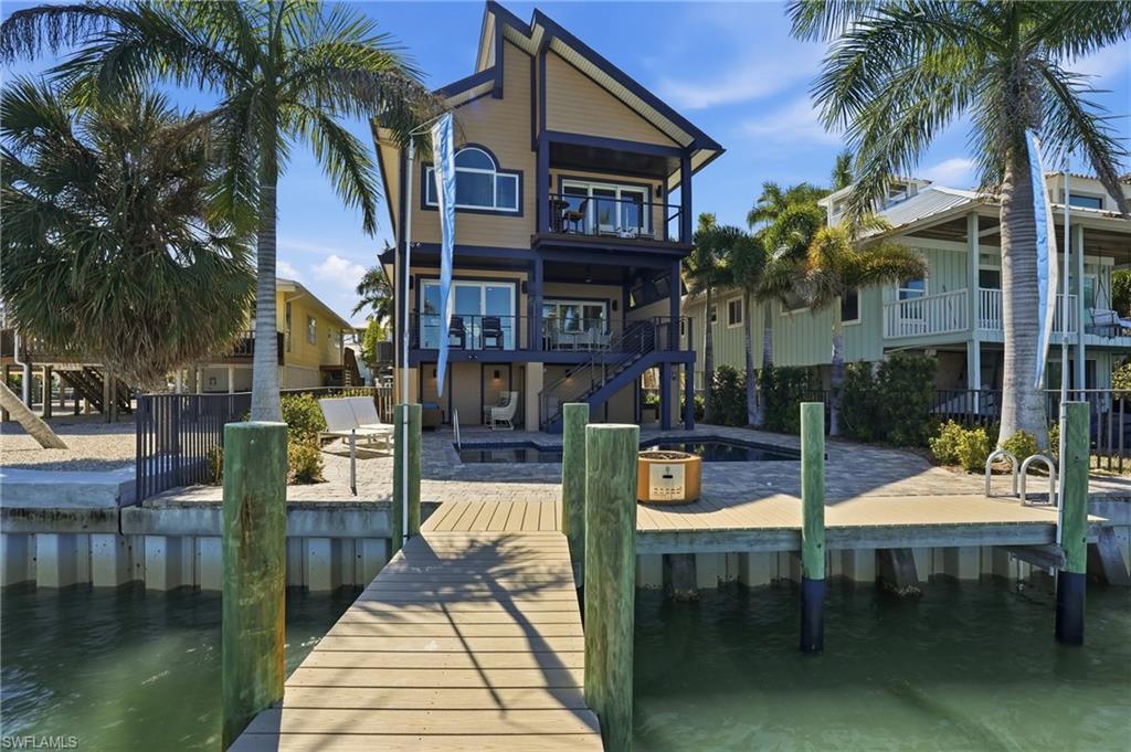 VENETIAN GARDENS - Residential