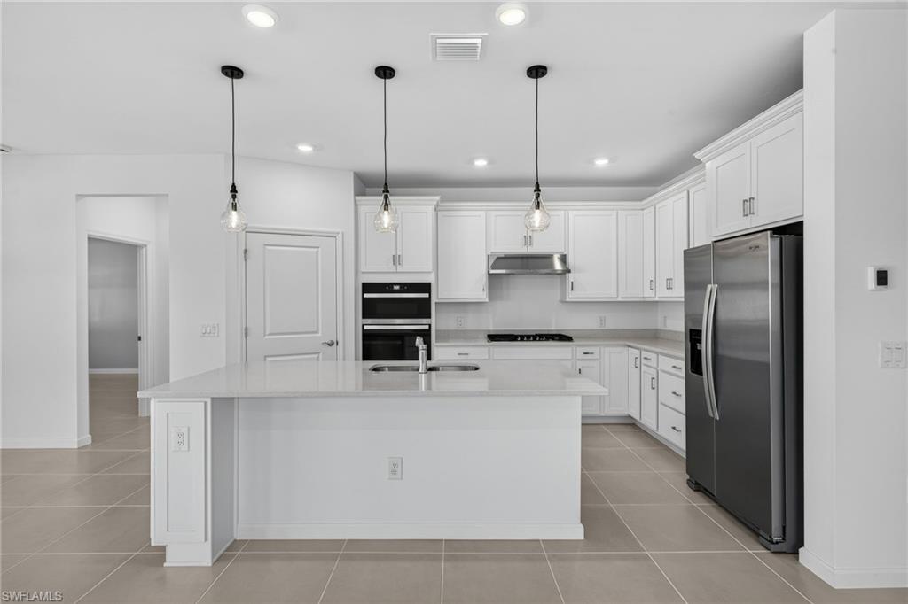 BONITA DEL SOL - Residential Lease