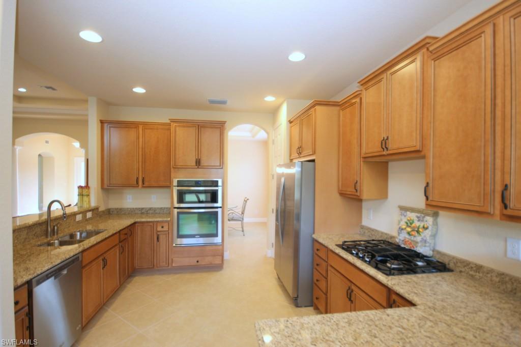 BELLE LAGO - Residential