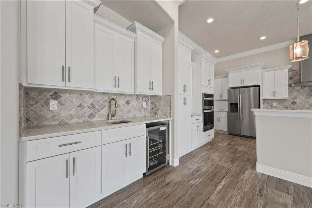 ROYAL TEE COUNTRY CLUB ESTATES - Residential