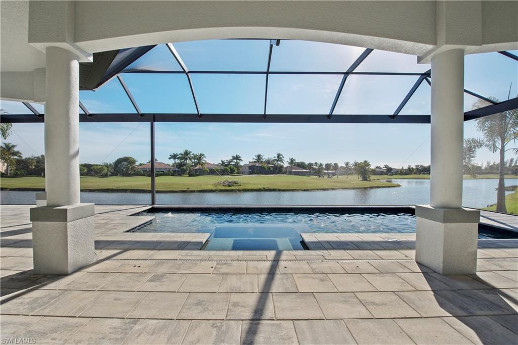 ROYAL TEE COUNTRY CLUB ESTATES - Residential