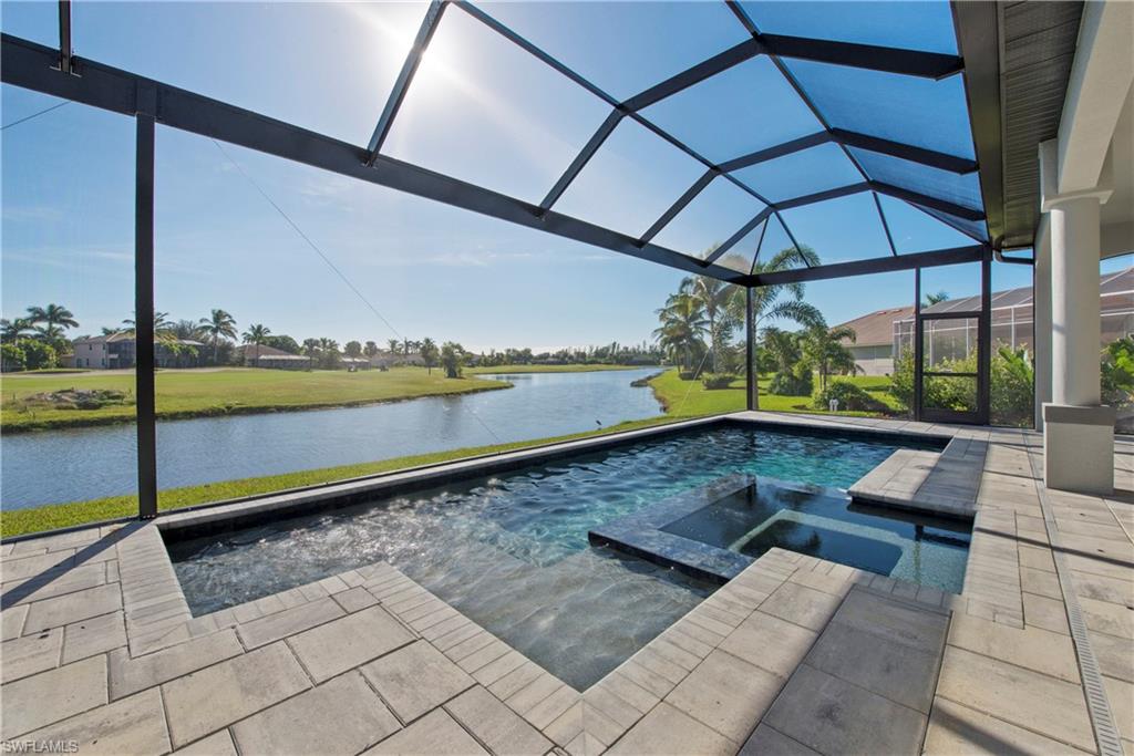 ROYAL TEE COUNTRY CLUB ESTATES - Residential