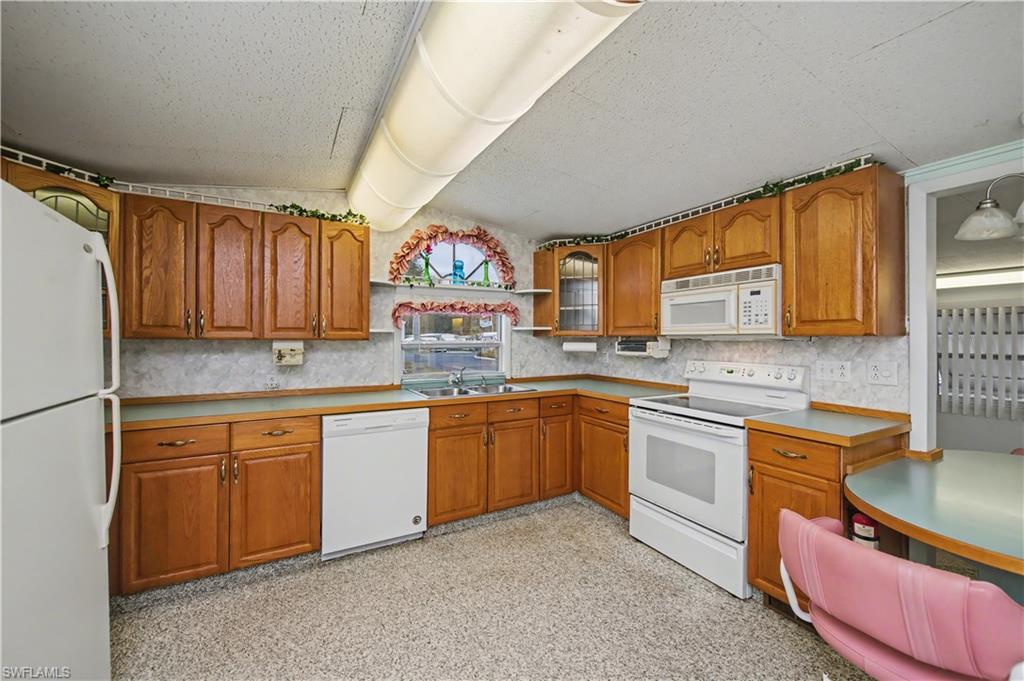 FOUNTAIN VIEW RV RESORT - Residential