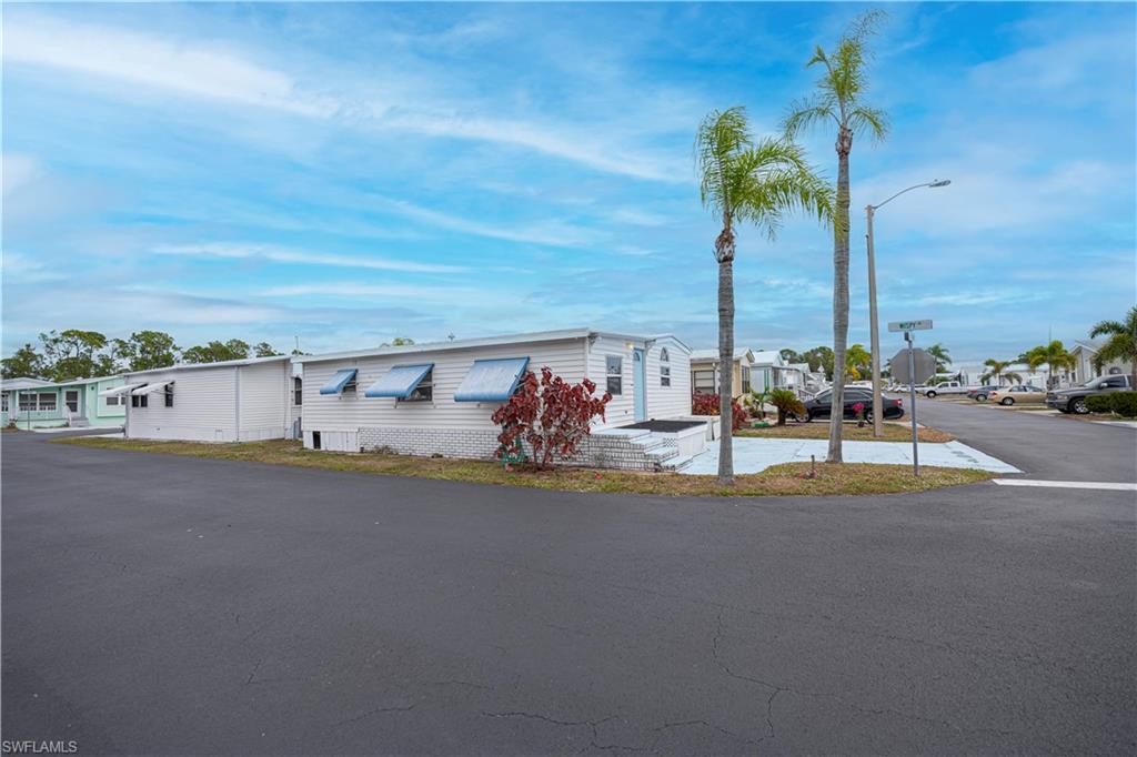 FOUNTAIN VIEW RV RESORT - Residential