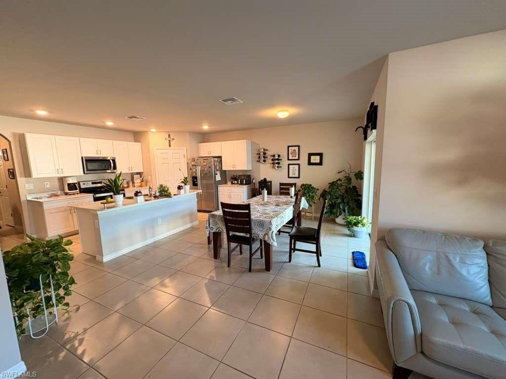 CAPE CORAL - Residential Lease