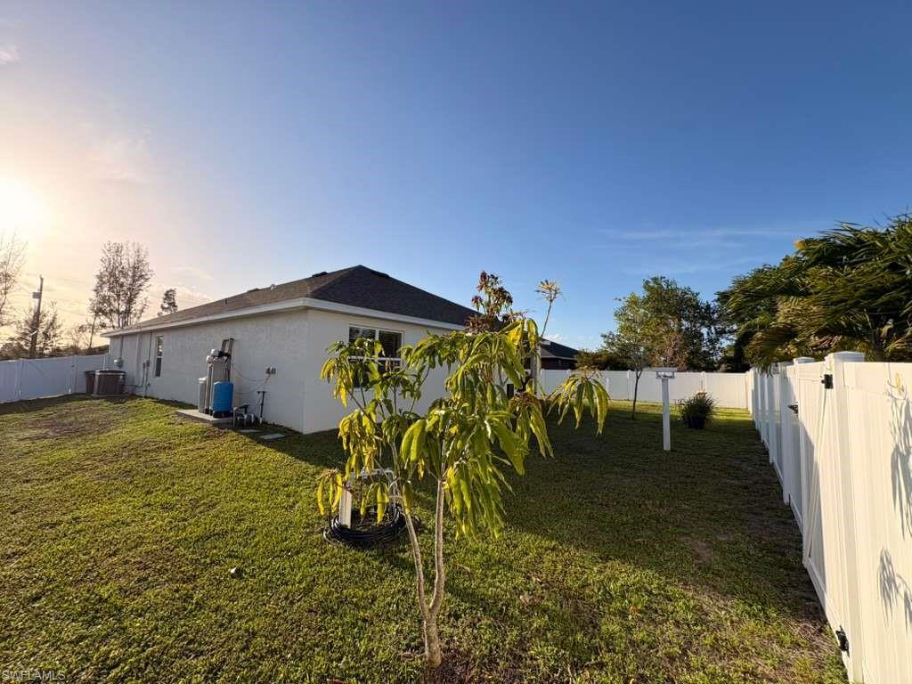 CAPE CORAL - Residential Lease