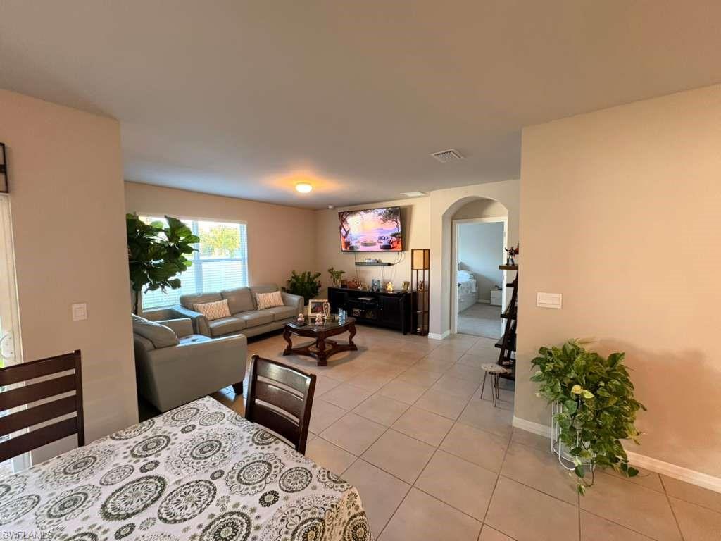 CAPE CORAL - Residential Lease