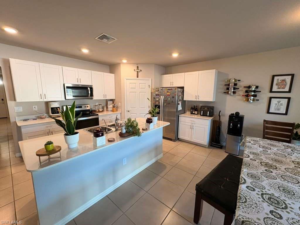 CAPE CORAL - Residential Lease