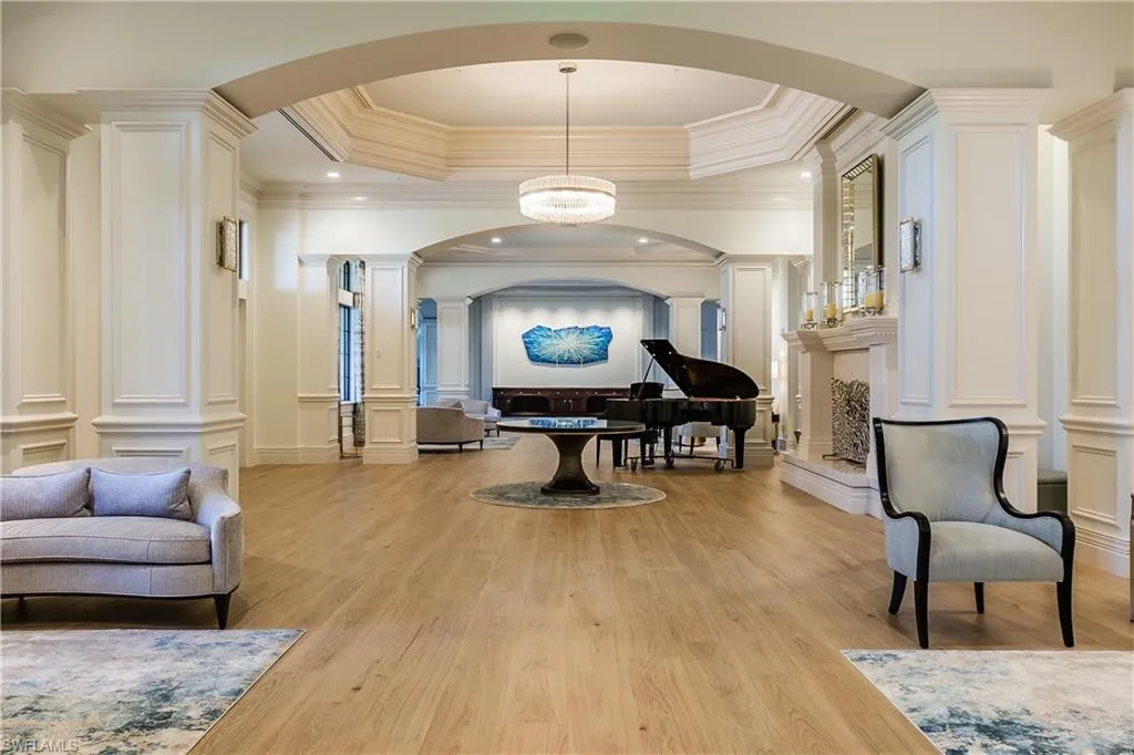 Estero, Florida 33928, United States, 3 Bedrooms Bedrooms, ,2 BathroomsBathrooms,Residential,Contingent,20762