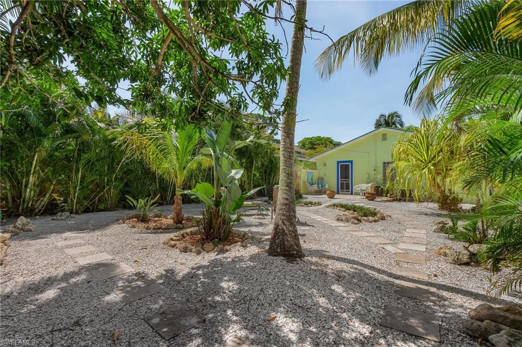 NAPLES PARK - Residential