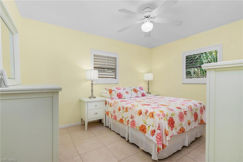 NAPLES PARK - Residential