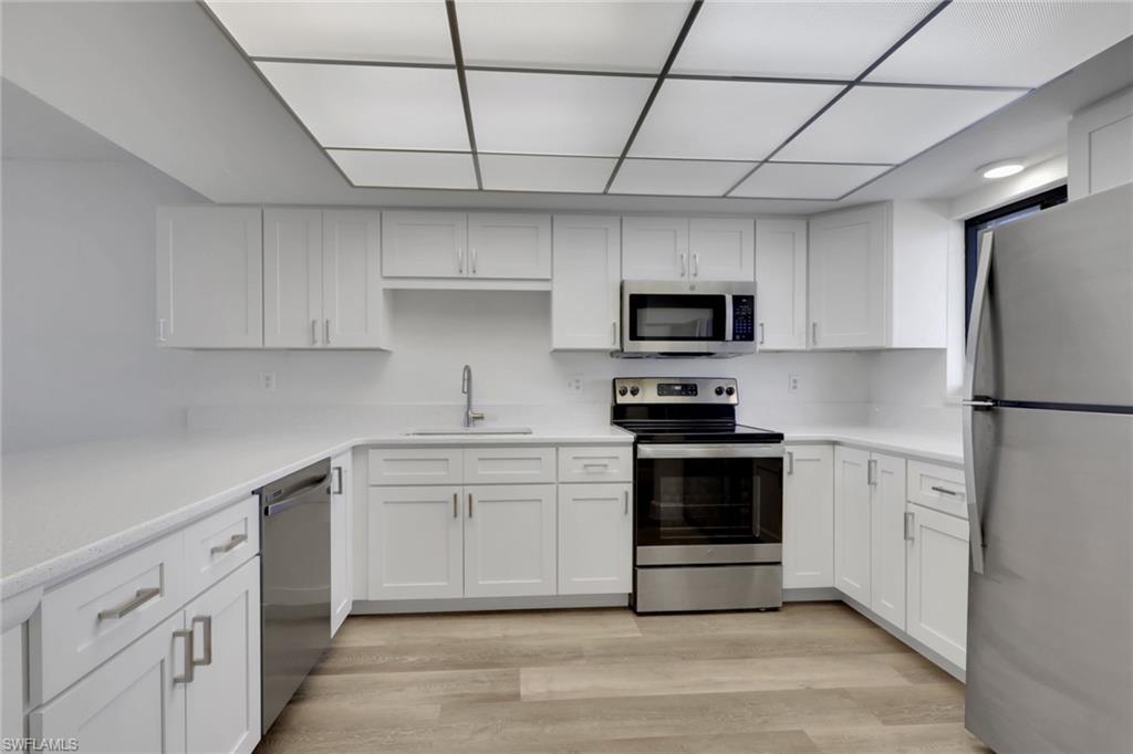 RIVER TOWERS CONDO - Residential