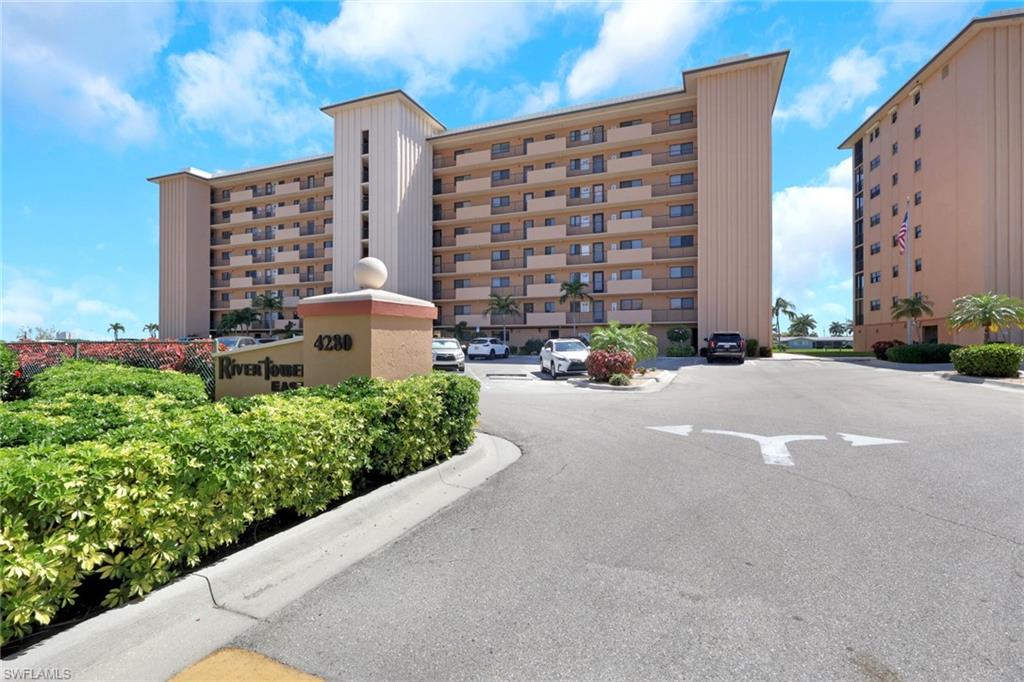 RIVER TOWERS CONDO - Residential