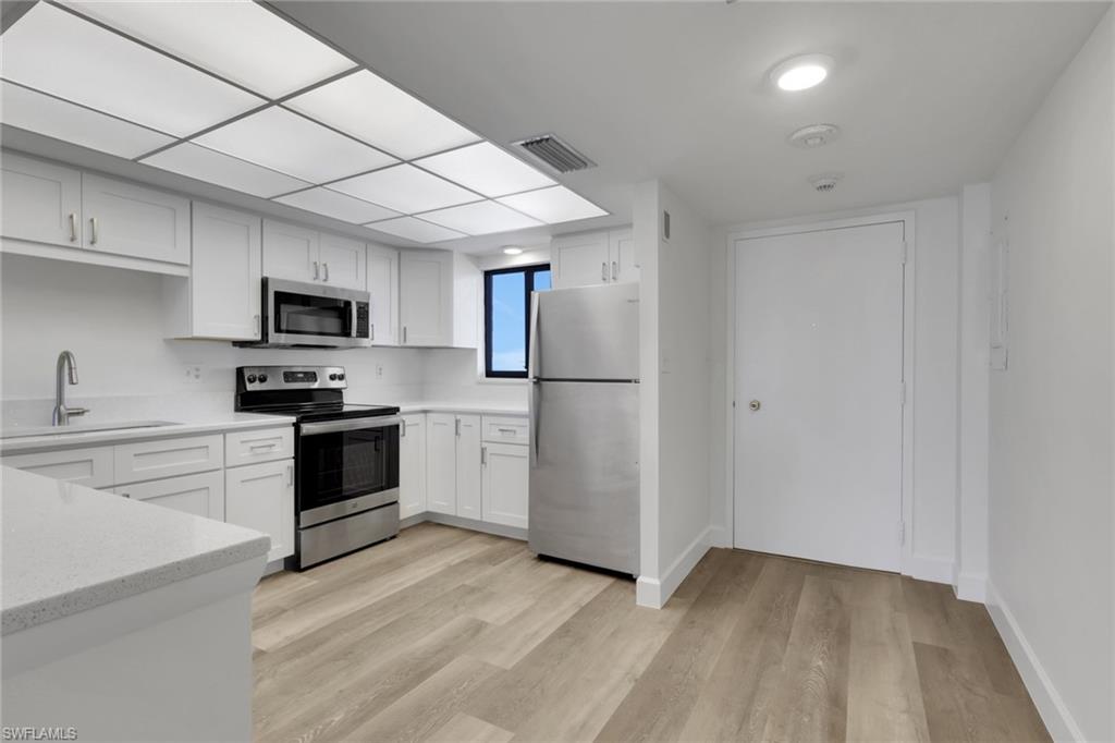 RIVER TOWERS CONDO - Residential