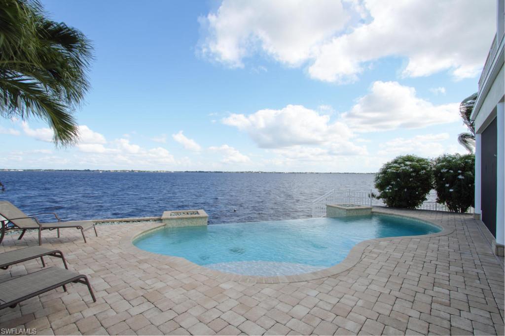 CORNWALLIS - Residential