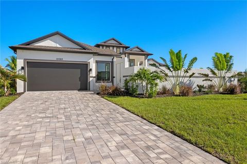 15060 Aquarius CIR PORT CHARLOTTE FL 33981