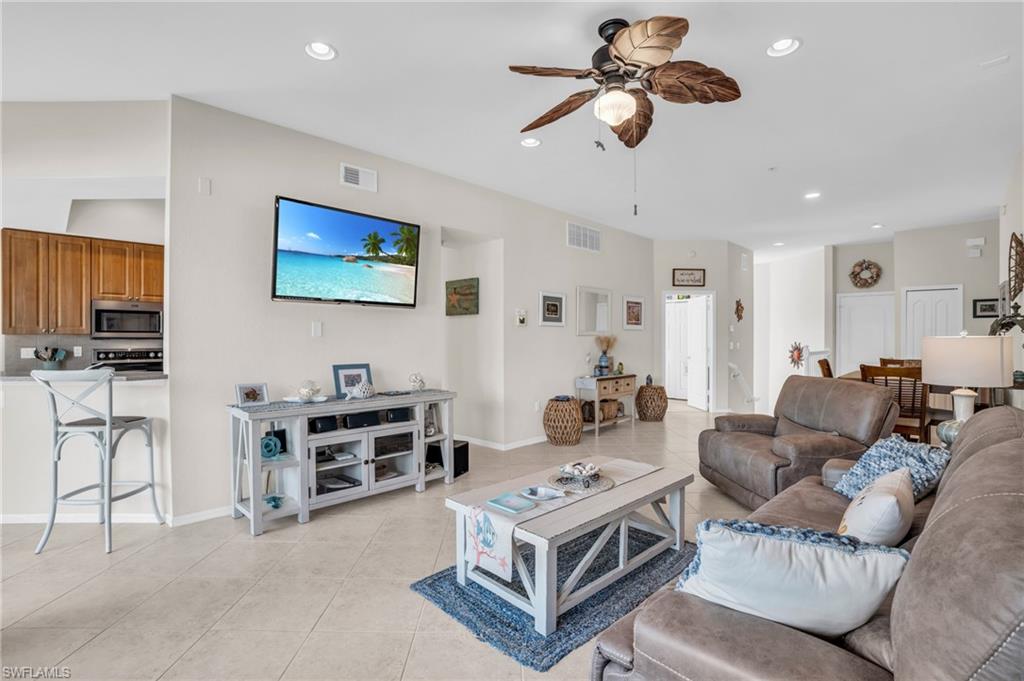 PEBBLE BEACH - Residential