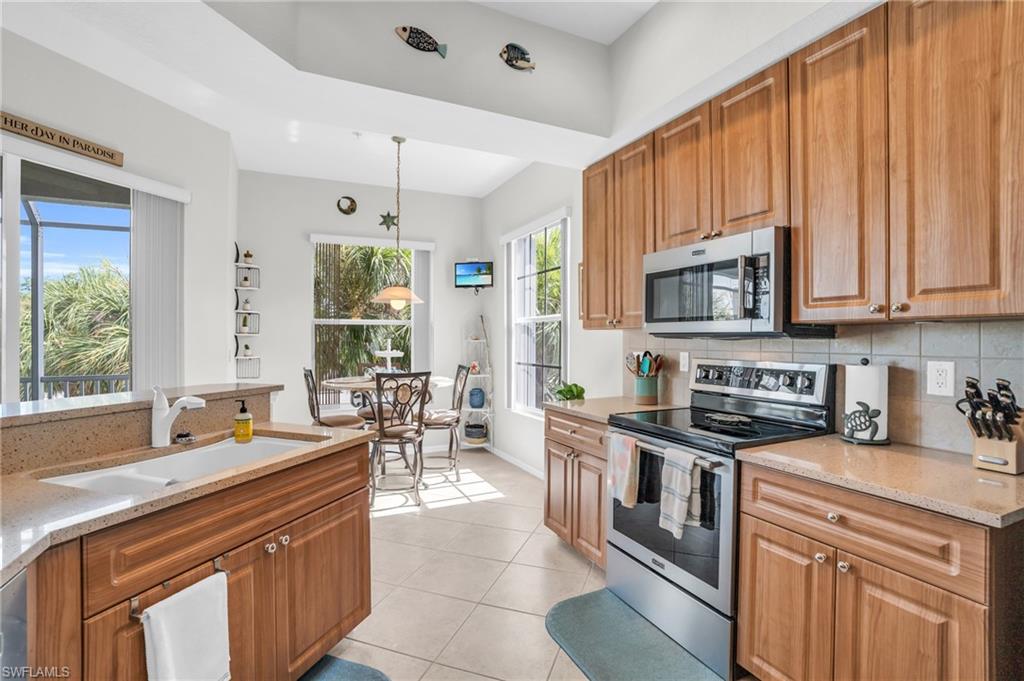 PEBBLE BEACH - Residential