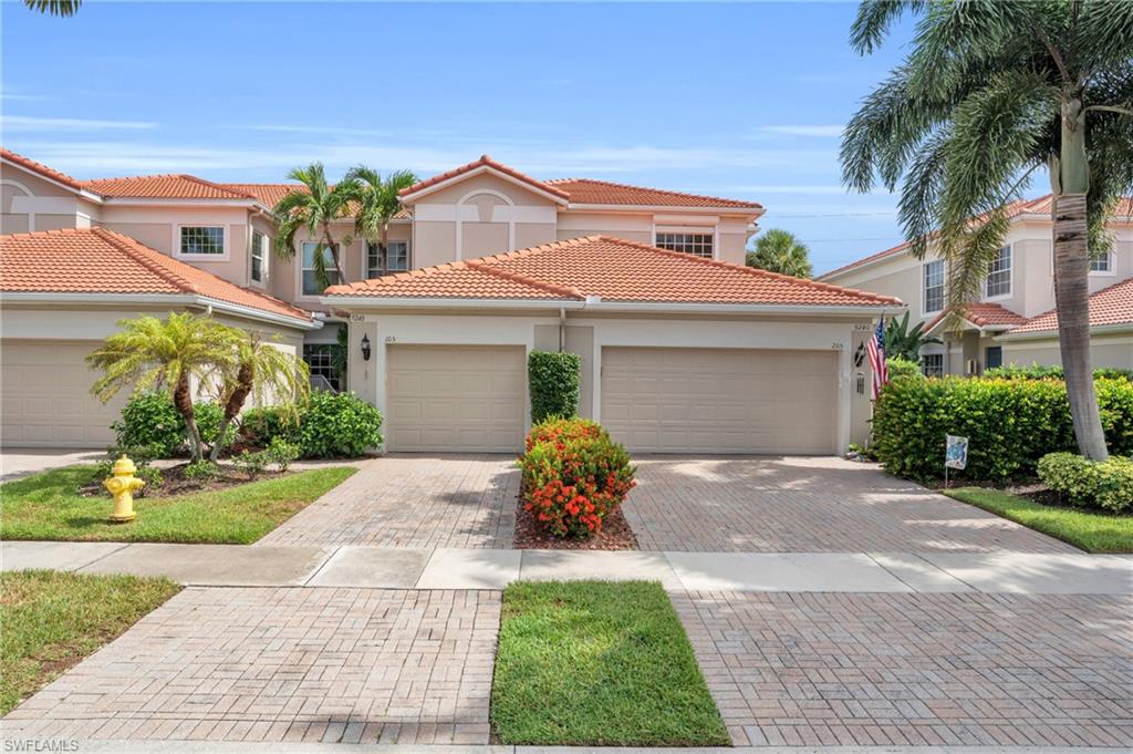 PEBBLE BEACH - Residential