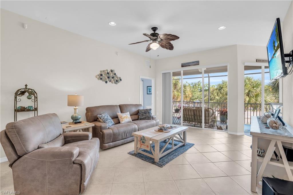 PEBBLE BEACH - Residential