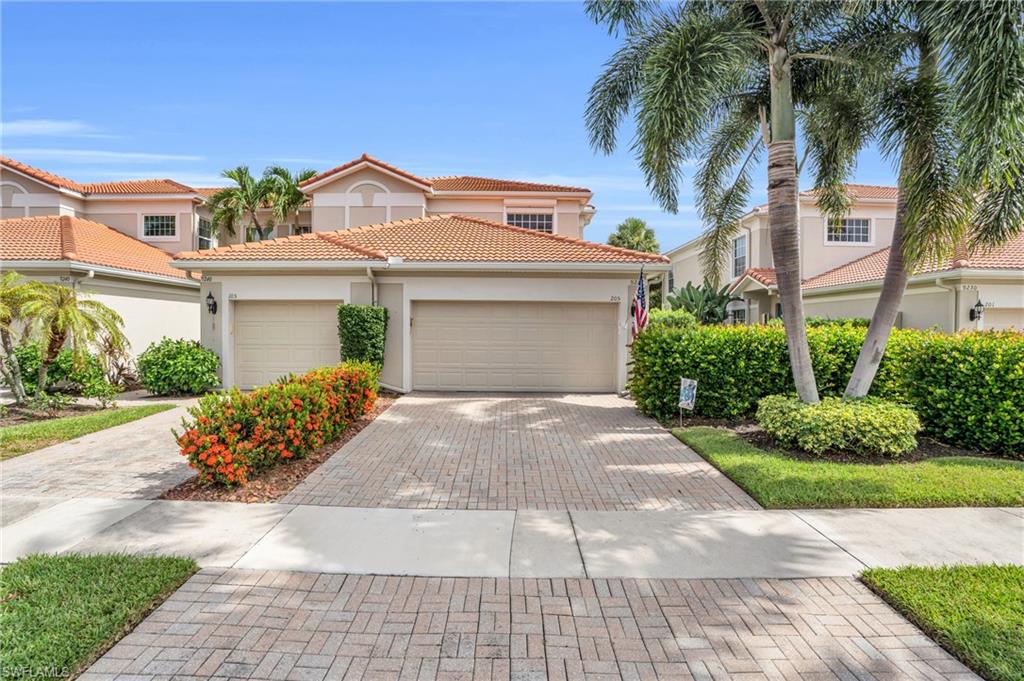 PEBBLE BEACH - Residential