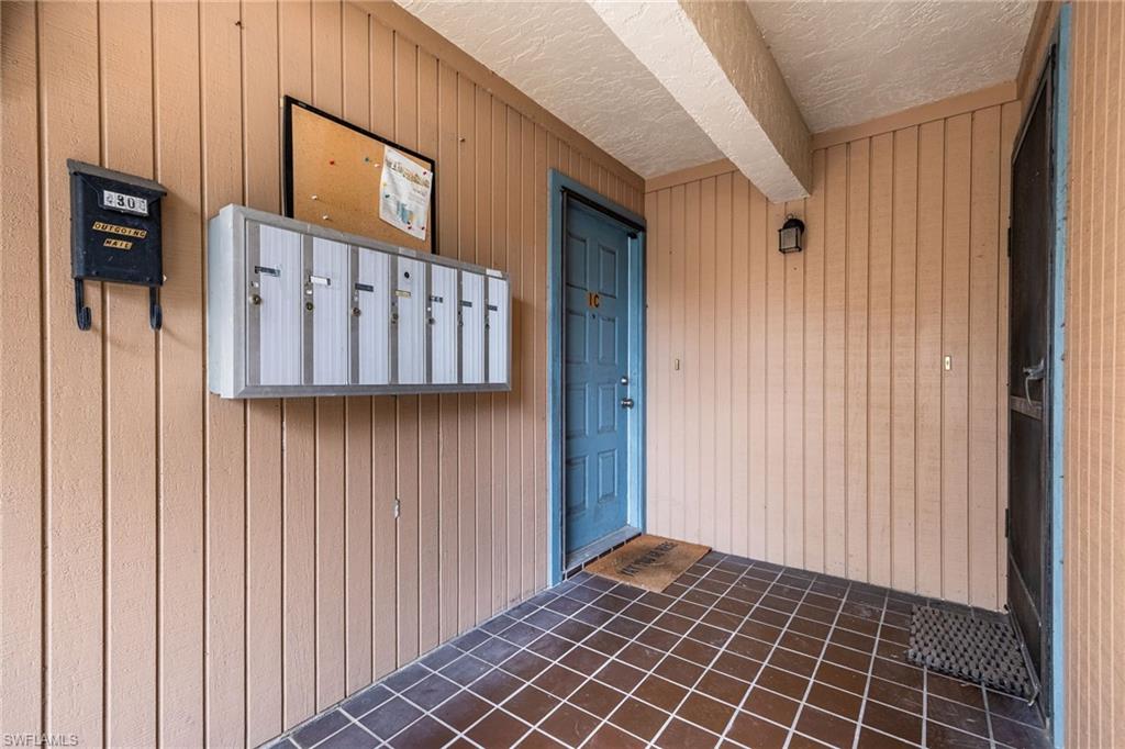 SPANISH ARMS - Residential