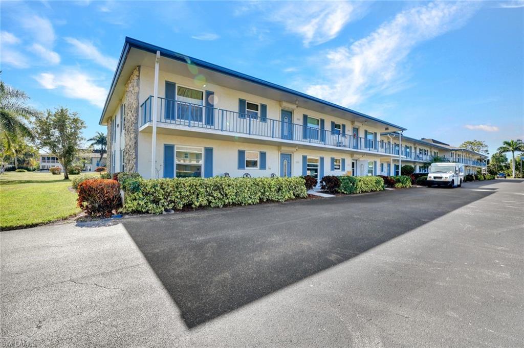 RIVIERA GOLF ESTATES - Residential