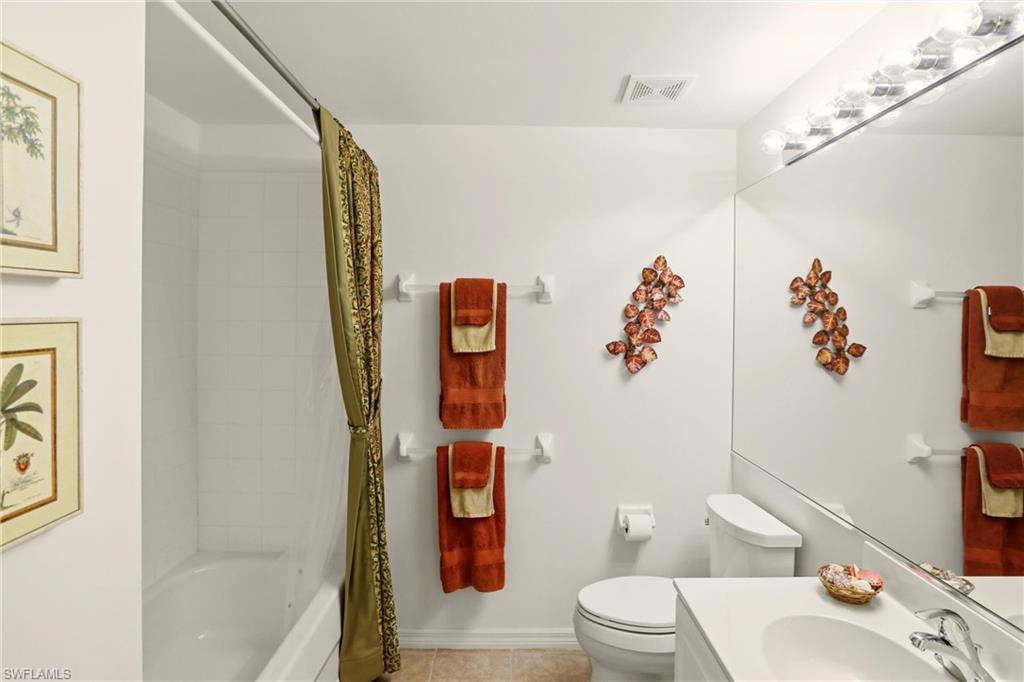 COLONIAL COUNTRY CLUB - Residential