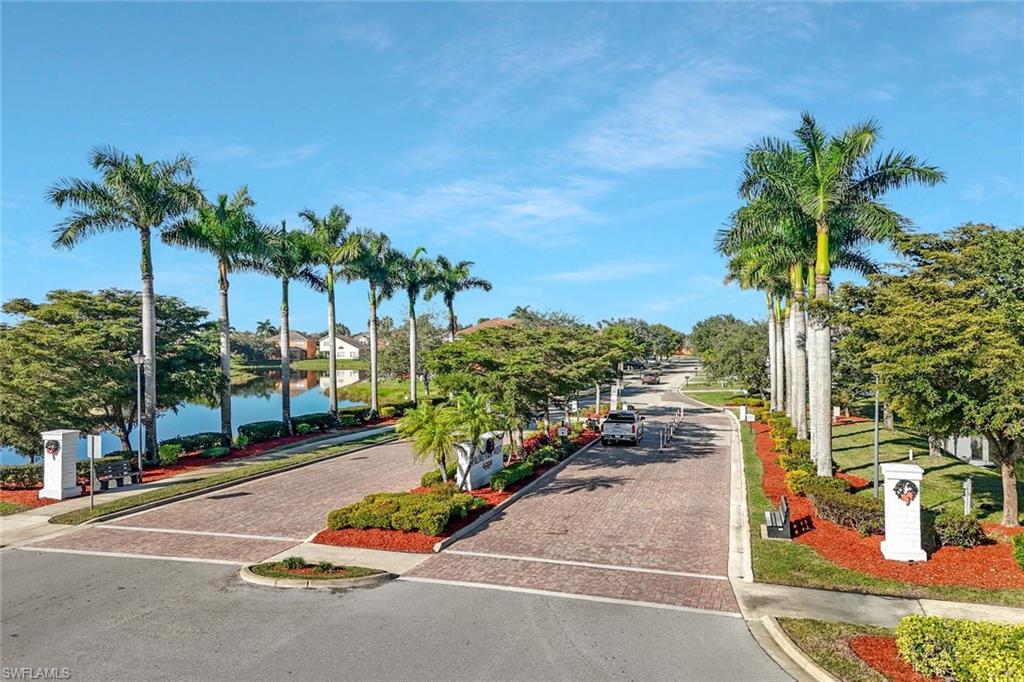 PROMENADE WEST - Residential