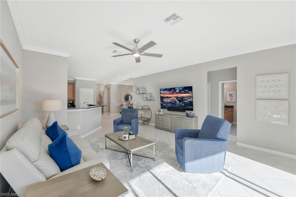 PROMENADE WEST - Residential