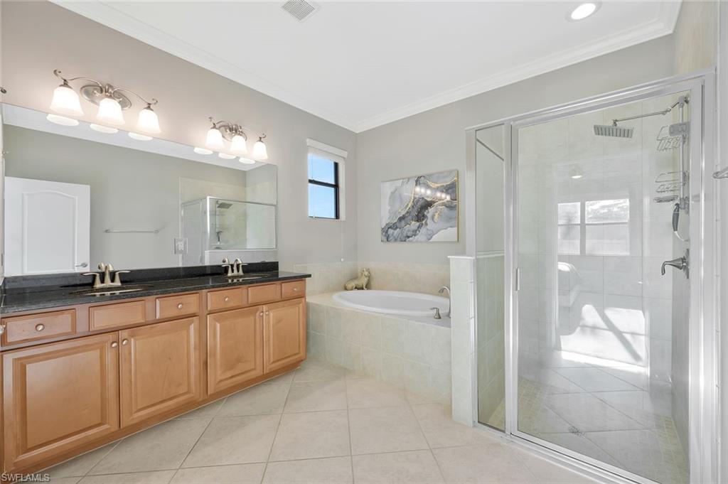 PROMENADE WEST - Residential