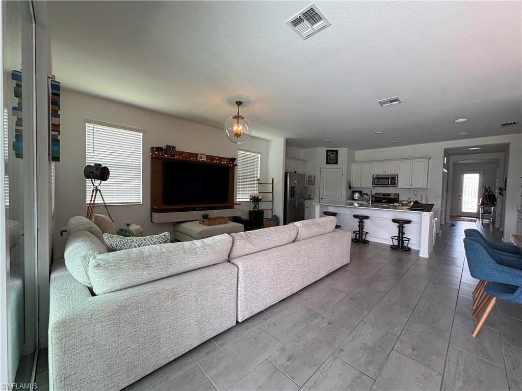 ORANGE BLOSSOM RANCH - Residential Lease