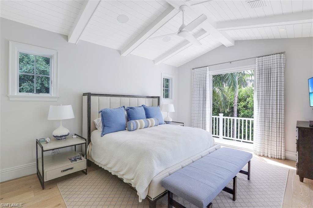 OLDE NAPLES - Residential