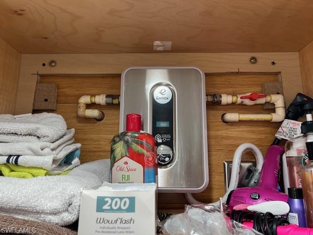 CYPRESS TRAIL RV RESORT - Land