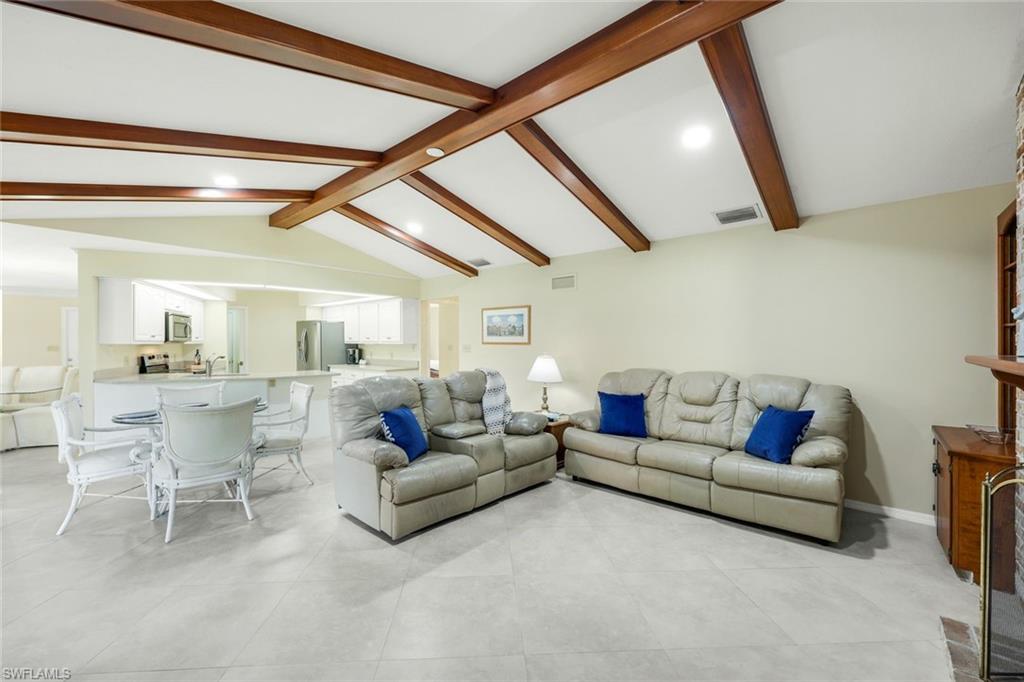 PINEWOODS - Residential