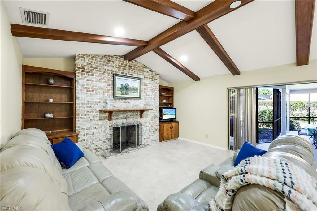 PINEWOODS - Residential